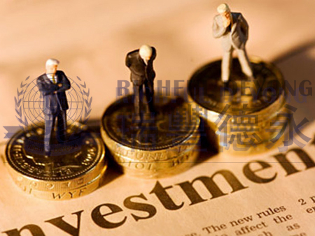 什么是金字塔股权架构？